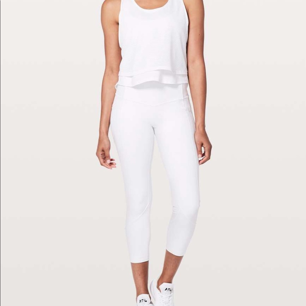 Lululemon White pants crop leggings  - All the Right Places size 4 high waist